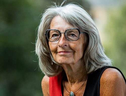 Elisabet Nihlfors tilldelas priset Årets möjliggörare